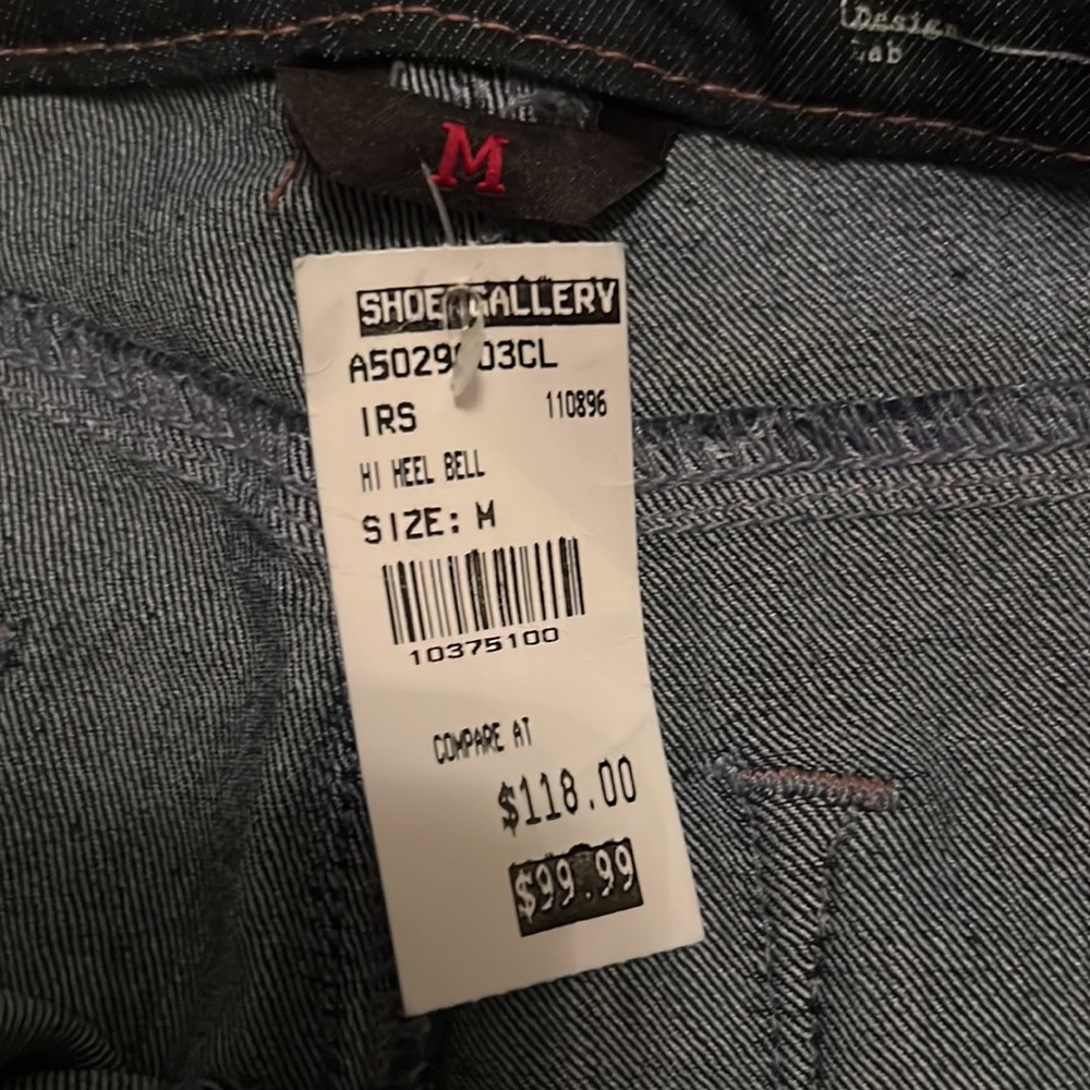 Sold Design Lab flare jeans - Picture 5 of 8